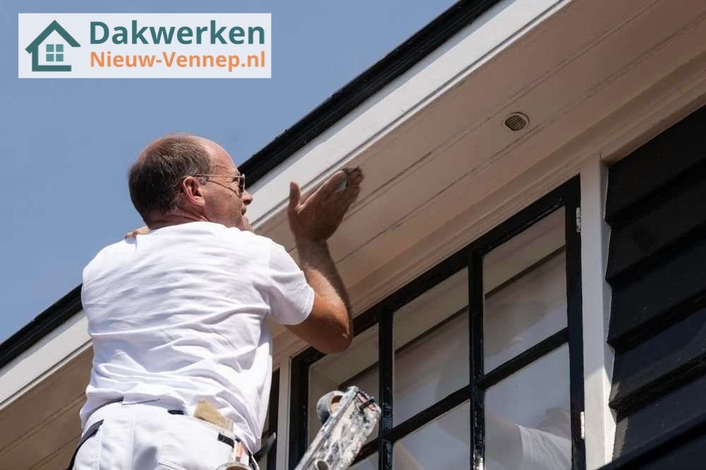 Dakgoot afwerken door onze dakdekker Dakgoot afwerken door onze dakdekker in Nieuw-Vennep